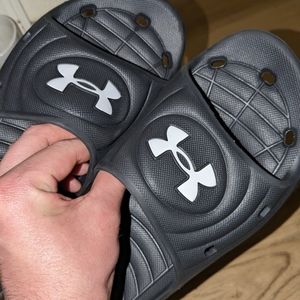 Under Armour slip on's size 10 mens